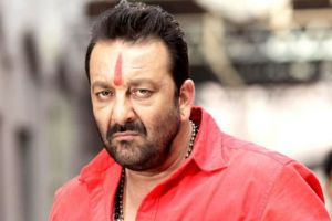 Pernah pacari 308 cewek, ini 10 aura macho Sanjay Dutt saat masih muda