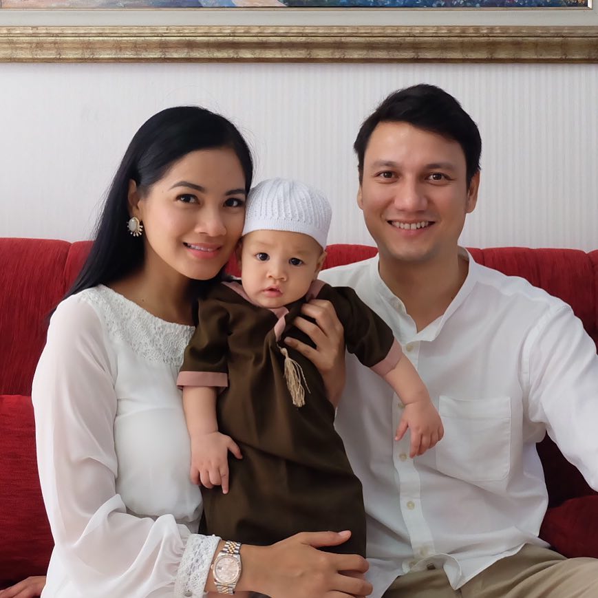 3 Seleb ini tanggal lahirnya dekat dengan sang anak, zodiaknya sama