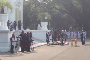 Kisah anak petani Papua lulus perwira akademi AL ini bikin salut