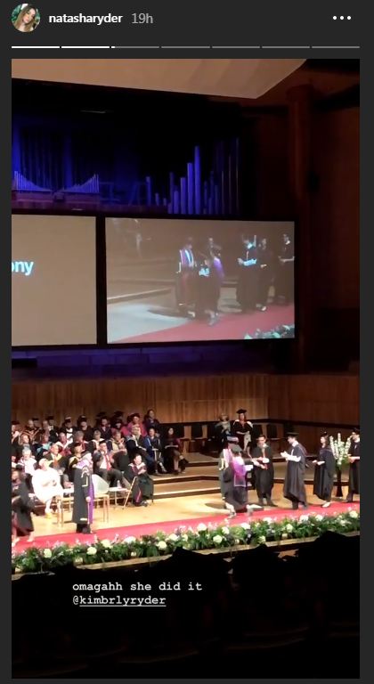 Raih gelar master, ini 5 momen seru wisuda Kimberly Ryder di London