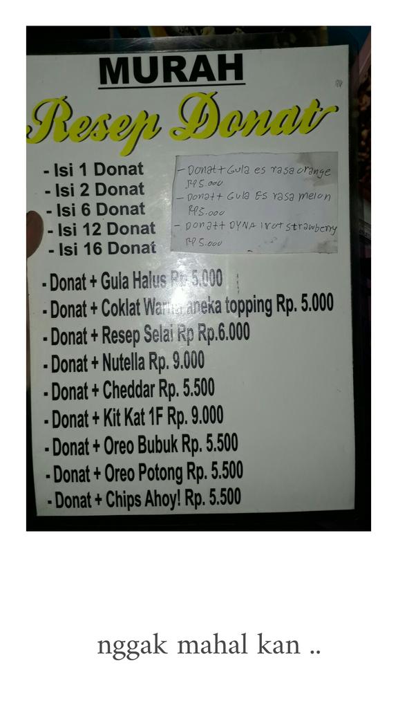 Viral kisah penjual donat tunarungu di Salatiga, warganet terharu