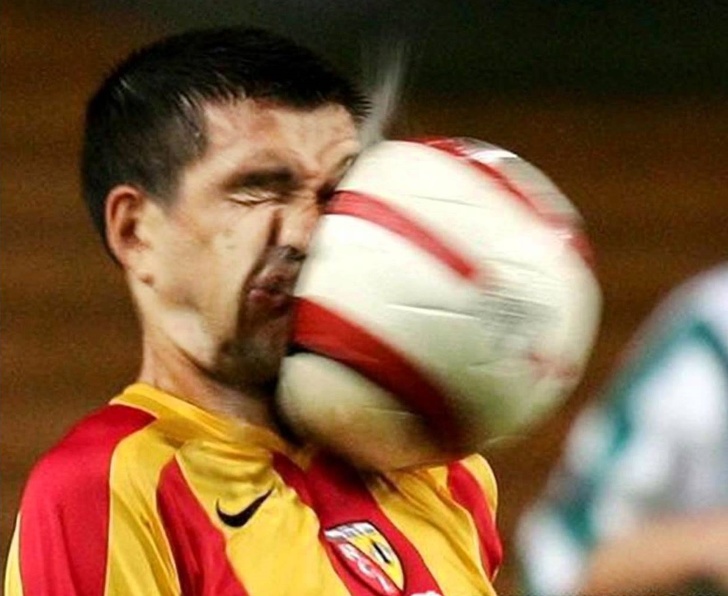 8 Potret tak terduga ini bukti ternyata kesialan ada di depan mata