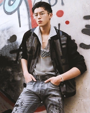 10 Gaya OOTD Dylan Wang, pemeran Dao Ming Tse di Meteor Garden 2018   