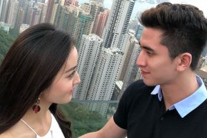 Foto bareng pakai baju minim, Verrel & Natasha Wilona tuai hujatan