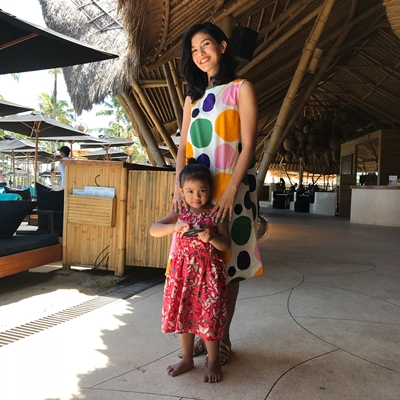 10 Potret Duma Riris tampil natural, Puteri Indonesia yang bersahaja