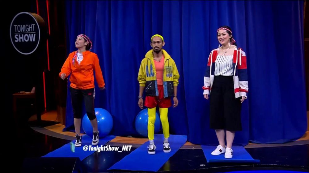 6 Aksi Hesti Purwadinata parodikan karakter orang lain, kocak abis