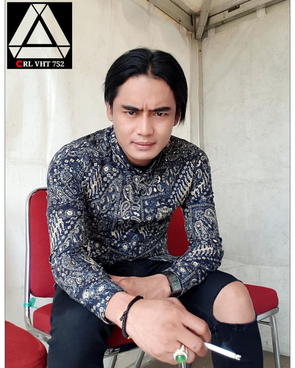 Tak disangka, 10 seleb ini nama panggungnya beda jauh dari aslinya