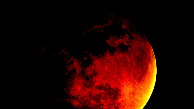 5 Fakta & dampak gerhana bulan total, bisa lihat planet Mars