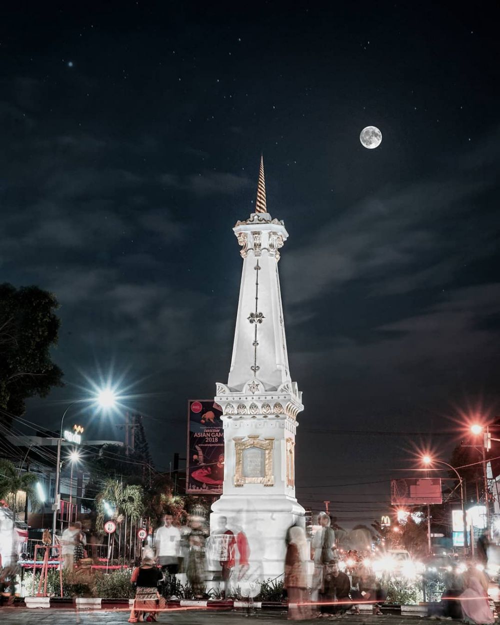 8 Penampakan gerhana bulan terlama dari berbagai kota di Indonesia