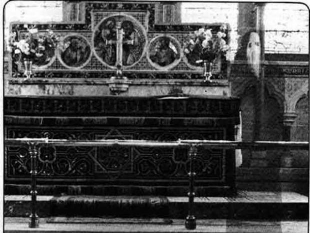 Penuh misteri, 18 Foto ini tunjukkan makhluk halus di sekitar kita