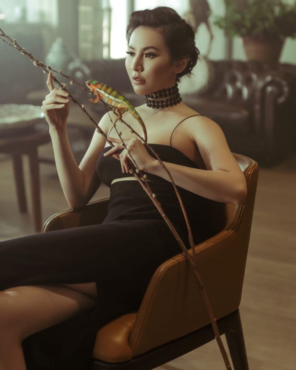 10 Gaya seksi Fitria Yusuf, wakil direktur perusahaan tol nasional