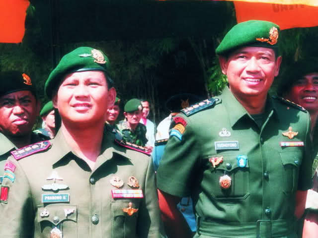Prabowo dan SBY koalisi, ini 7 foto kenangan mereka saat masih di TNI