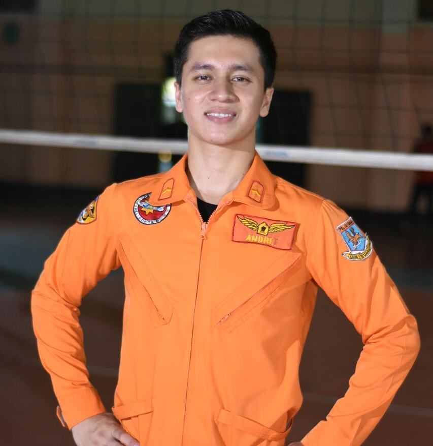 10 Pesona Bripda Andre, polisi ganteng yang bikin kamu semangat 86!