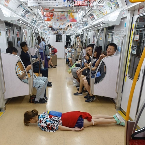 7 Tingkah konyol Chika Jessica saat liburan di Jepang ini kocak abis