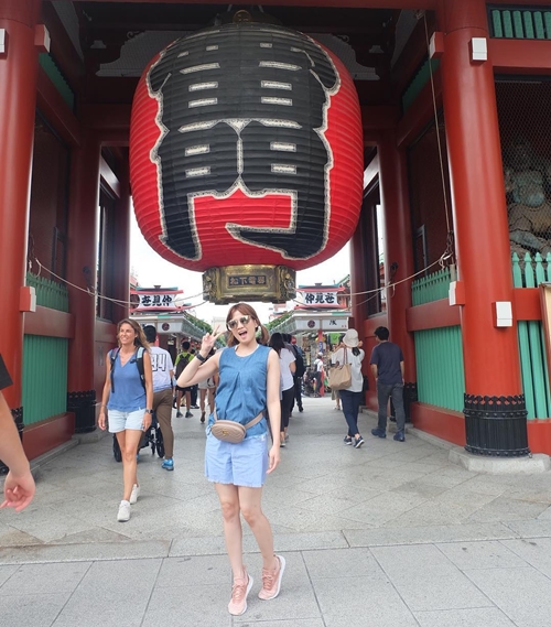 7 Tingkah konyol Chika Jessica saat liburan di Jepang ini kocak abis