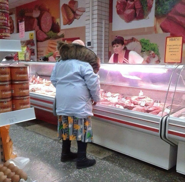 9 Kelakuan emak-emak di supermarket, pengen ketawa tapi takut durhaka