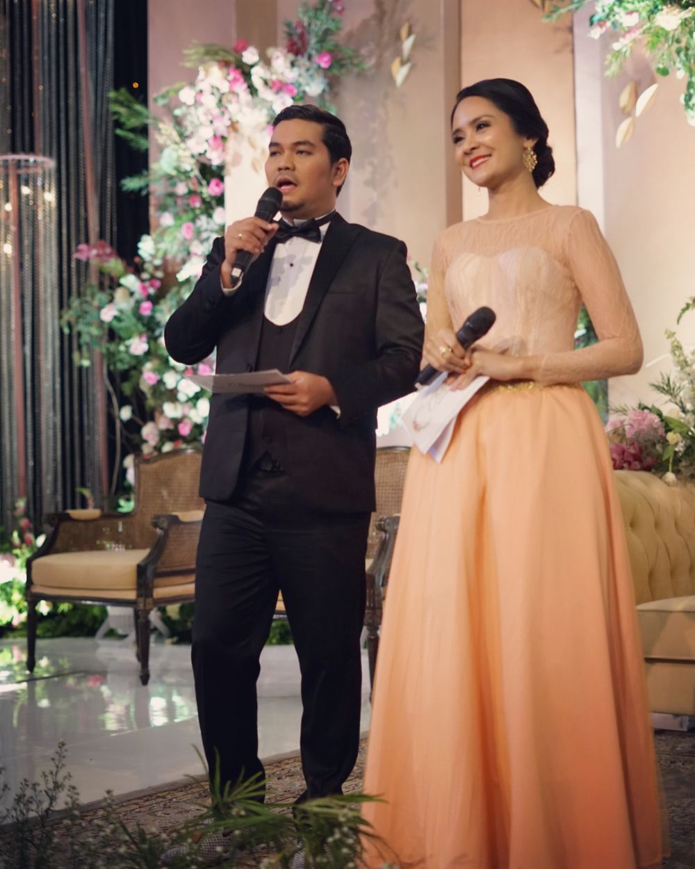 Gaya 10 seleb hadir di pernikahan Tasya Kamila & Randi, serasa reuni