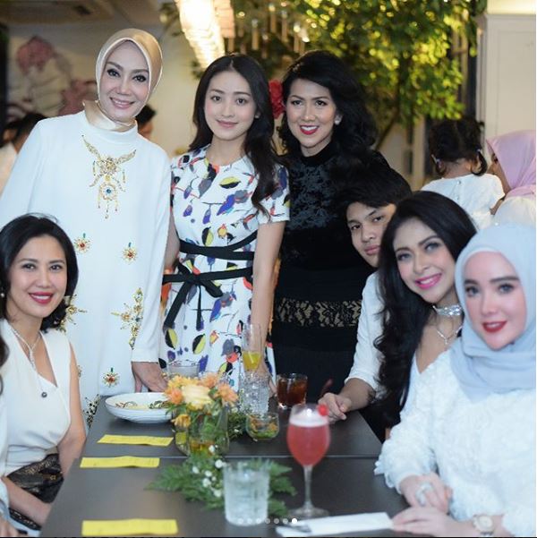 10 Momen meriah ultah Venna Melinda, jadi ajang kumpul calon menantu