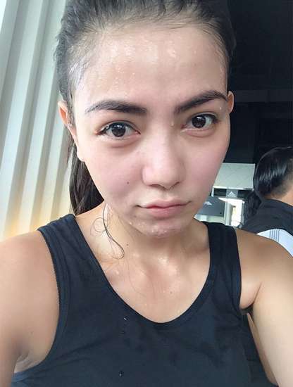 Selalu tampil glamor, begini 7 raut wajah Bella Shofie tanpa riasan