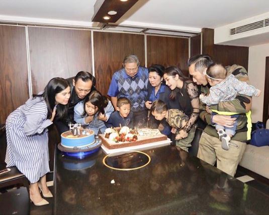 Gagal jadi cawapres di hari lahir, begini momen perayaan ultah AHY