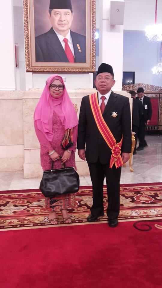 7 Gaya keseharian Siti Haniatunnisa, putri bungsu cawapres Ma'ruf Amin