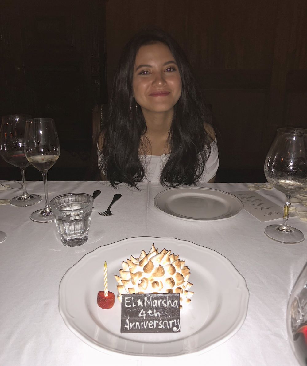 Gaya dinner 5 pasang seleb rayakan anniversary pacaran, romantis abis