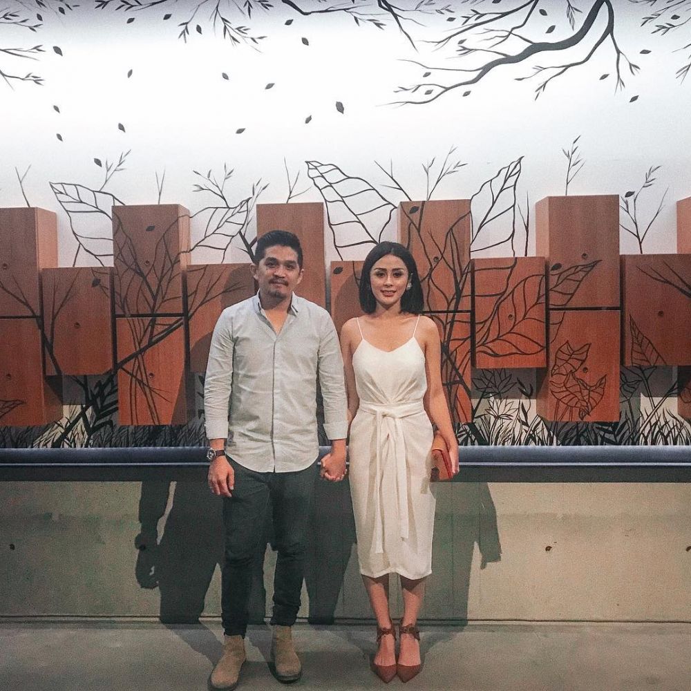 Hamil, 4 seleb Tanah Air ngidam tas branded hingga mobil mewah