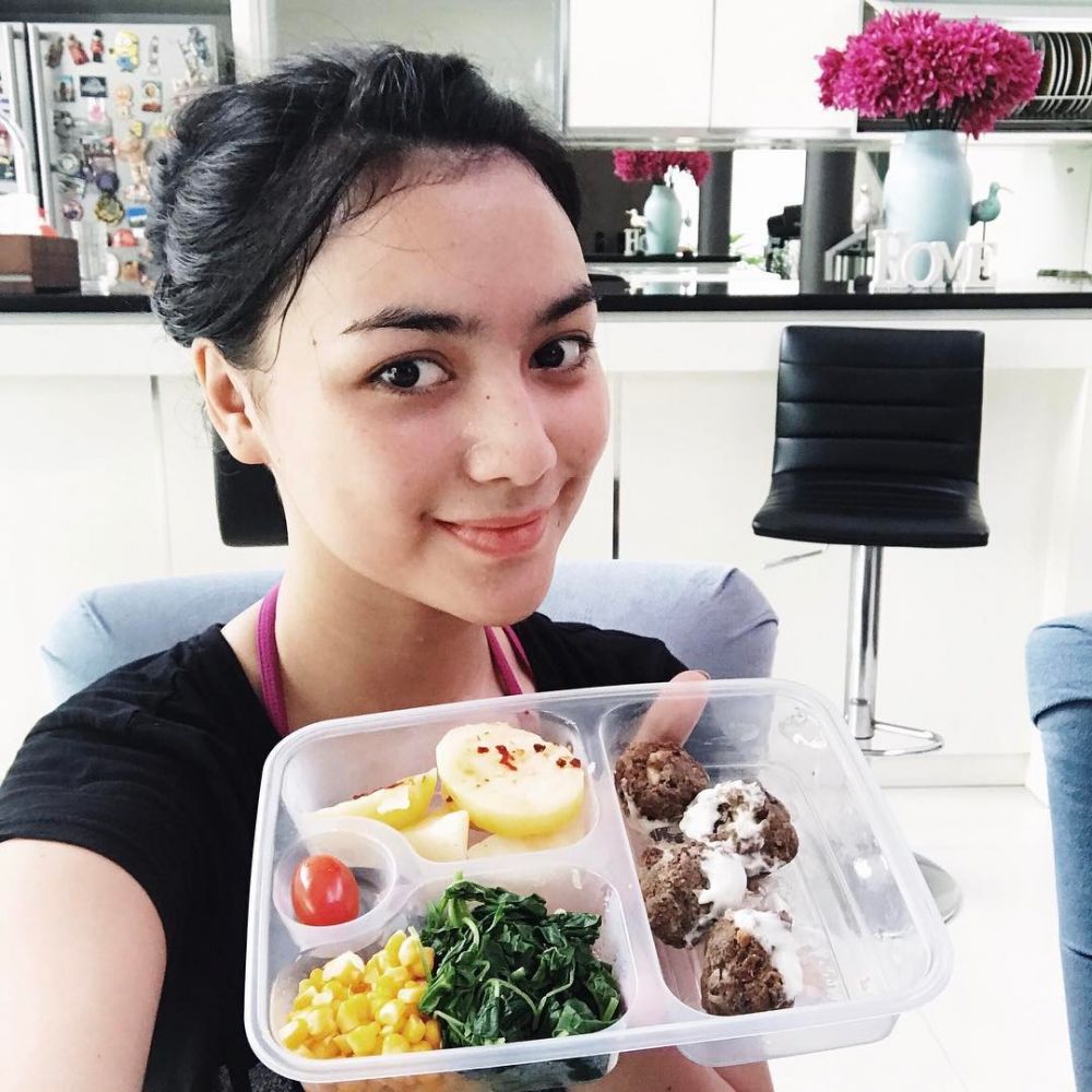 10 Tampilan Citra Kirana tanpa makeup ini bukti cantiknya tak bercela