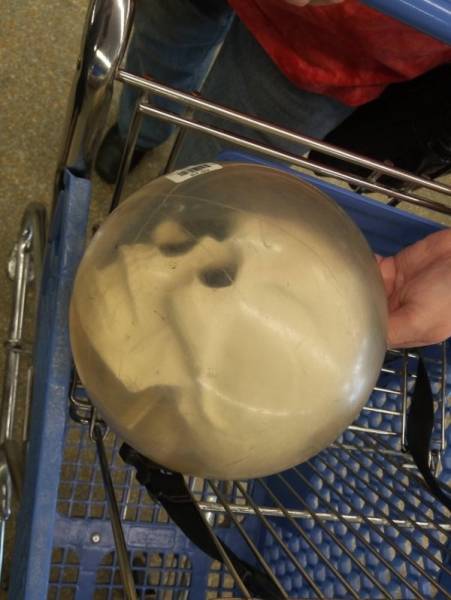 10 Benda dijual di supermarket ini bikin pembeli jadi merinding