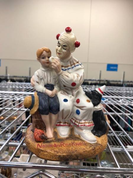 10 Benda dijual di supermarket ini bikin pembeli jadi merinding