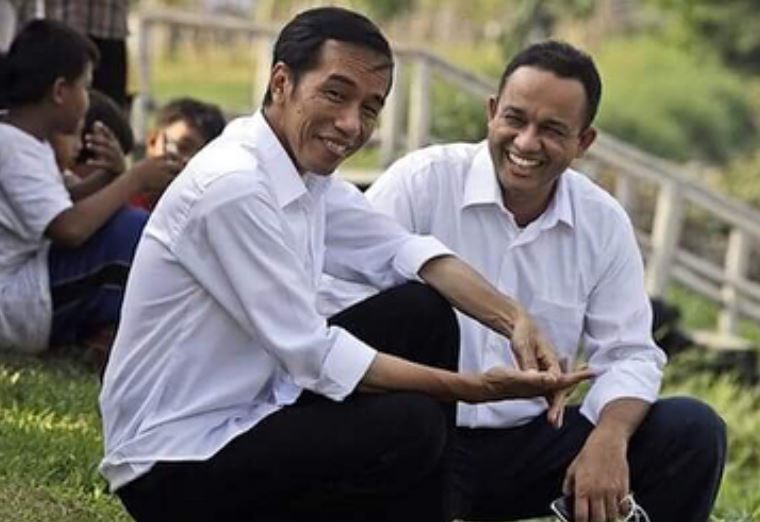 10 Foto ini bukti tak ada teman maupun lawan abadi dalam politik