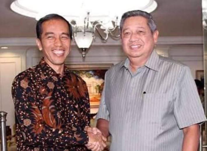 10 Foto ini bukti tak ada teman maupun lawan abadi dalam politik