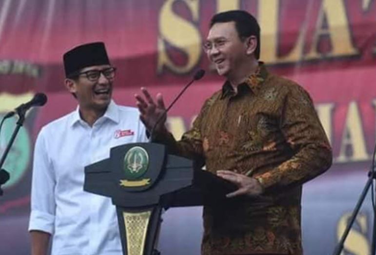 10 Foto ini bukti tak ada teman maupun lawan abadi dalam politik