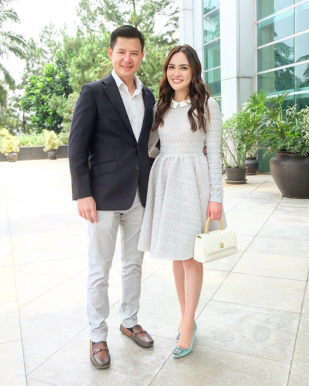 Tak mau diliput, 8 pasang seleb ini gelar pernikahan tertutup di Bali