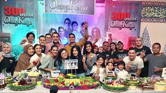 Sudah raih 300 episode, begini 7 potret syukuran sinetron Orang Ketiga