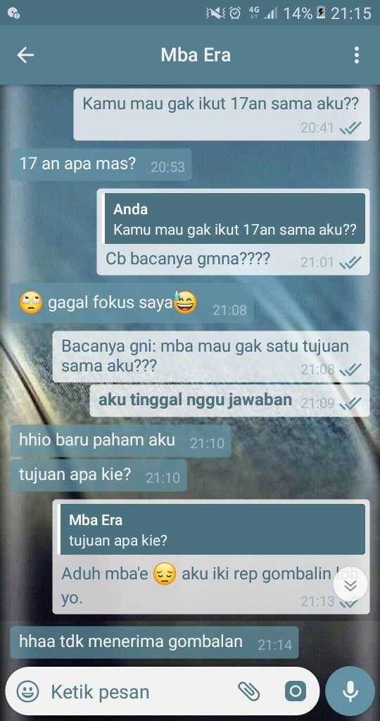 8 Percakapan '17-an sama aku' kocak ini bikin gemas-gemas gimana gitu