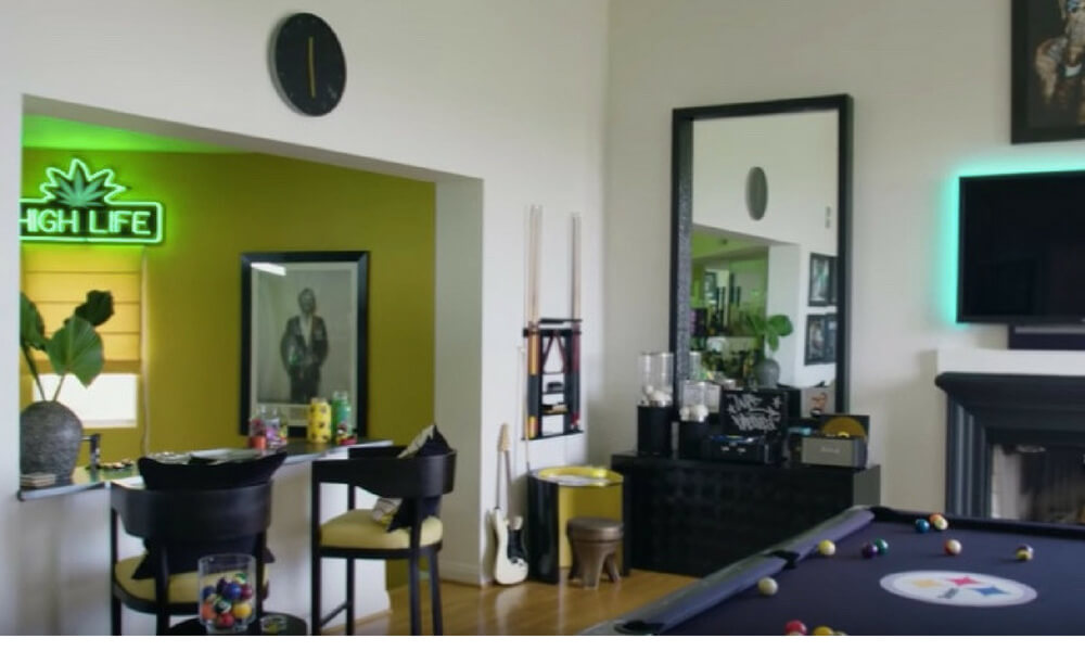 Potret mewahnya interior rumah 6 seleb dunia, ada yang penuh kristal