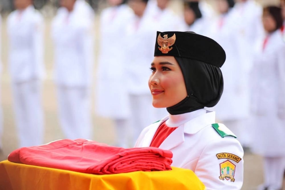 Pesona 12 pembawa bendera upacara HUT RI 2018 dari berbagai daerah