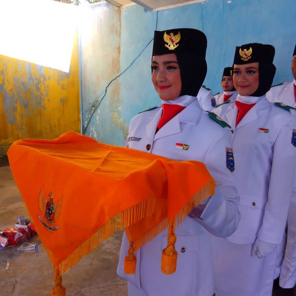 Pesona 12 pembawa bendera upacara HUT RI 2018 dari berbagai daerah