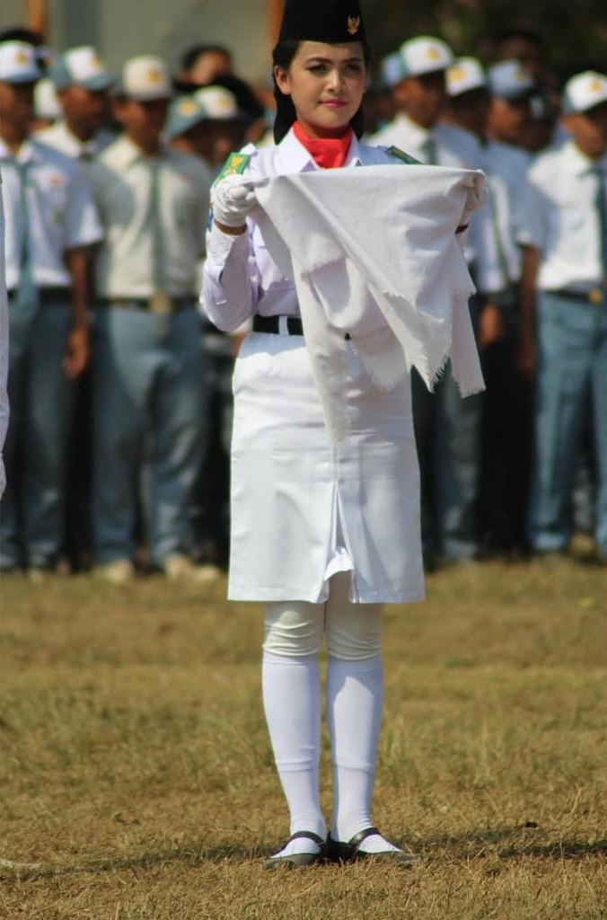 Pesona 12 pembawa bendera upacara HUT RI 2018 dari berbagai daerah