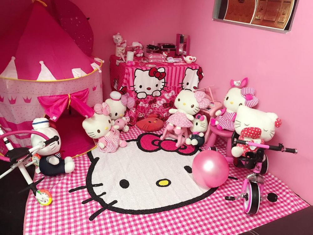 Kenalan sama Yus Amina Zawizah, hijabers cantik pecinta Hello Kitty 