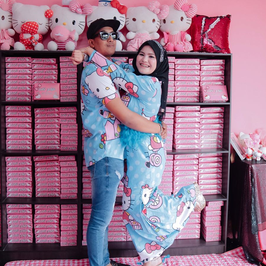 Kenalan sama Yus Amina Zawizah, hijabers cantik pecinta Hello Kitty 