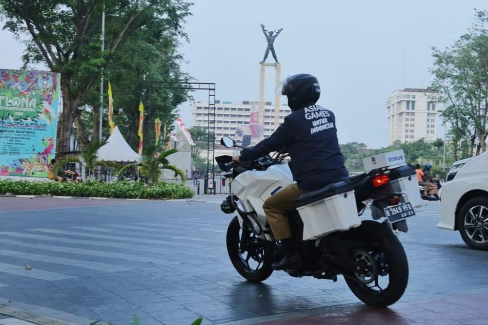 9 Aksi keren Anies Baswedan saat lakukan inspeksi pakai motor gede