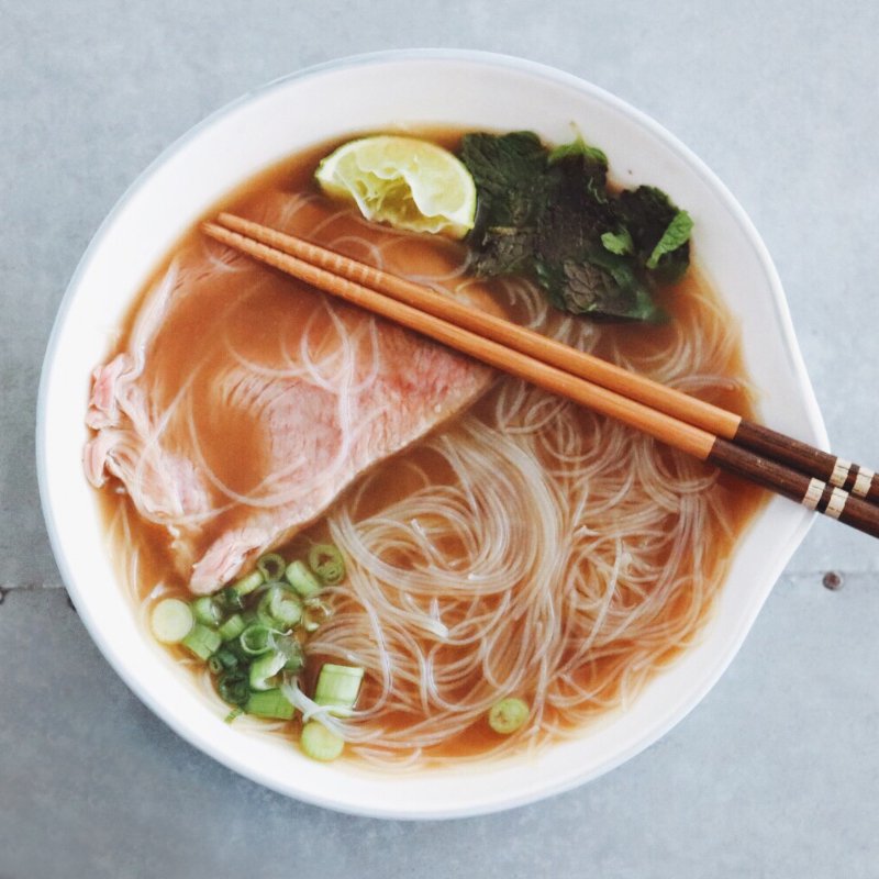 7 Kuliner olahan mi favorit dari Asia ini siap bikin kamu laper mata