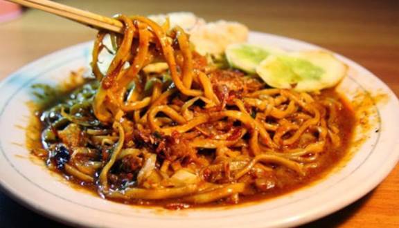 7 Kuliner olahan mi favorit dari Asia ini siap bikin kamu laper mata