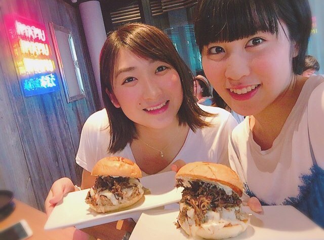 10 Gaya Rikako Ikee, si cantik peraih 4 emas cabor renang AG 2018