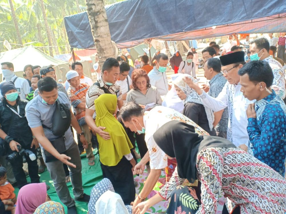 9 Momen Menteri Susi rayakan Idul Adha bareng korban gempa di Lombok