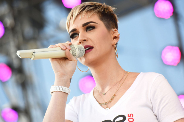 Nyanyi lipsync di acara besar, 5 penyanyi ini tuai kontroversi