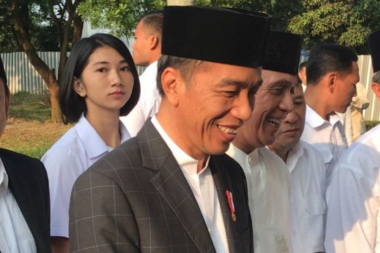 10 Pesona Serda Ambar, Paspampres Jokowi yang cantiknya kebangetan