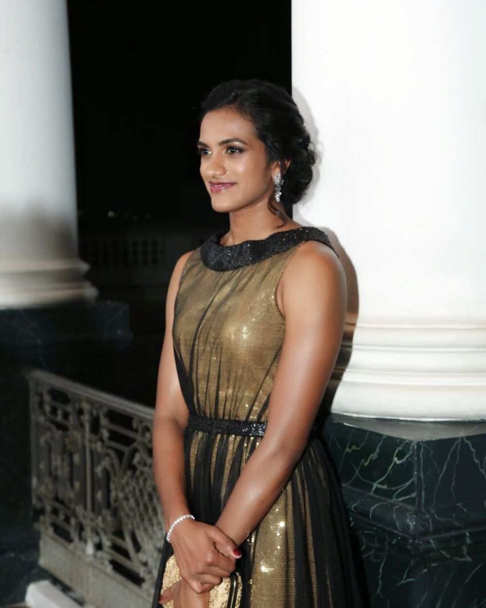 10 Pesona atlet India Sindhu, cantiknya tak kalah sama seleb Bollywood